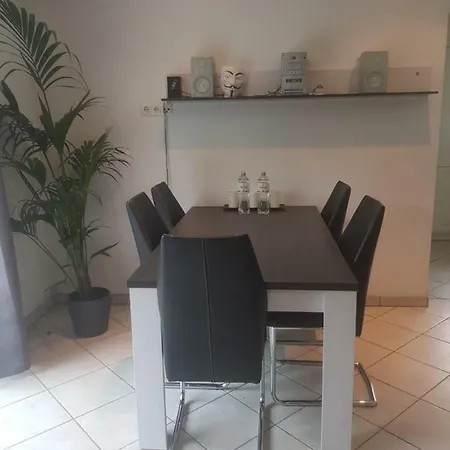 アパート 60m² In Kleiberstrasse *